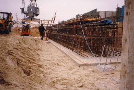 Bild 2: Bewehrungsbau eines Kranbahnbalkens